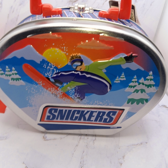 Snickers Tan Can & Candy container - Picture 6 of 10